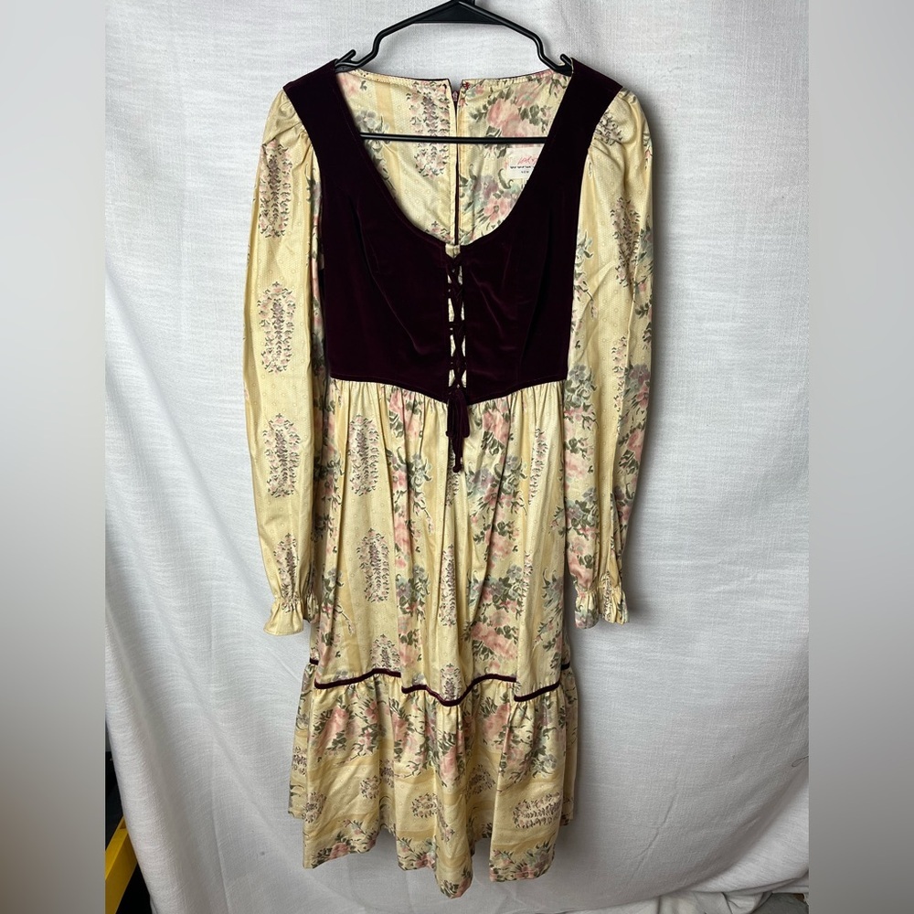 True Vintage Gunne Sax Style Lord & Taylor Dress Burgundy Velvet Bodice